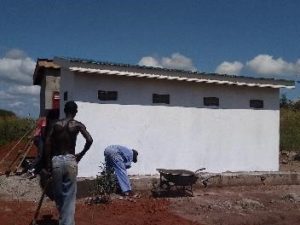 建設したトイレの外装