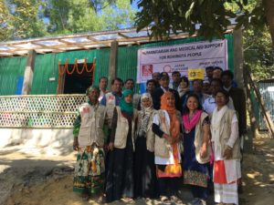 ①診療所記念写真_IMG_7816